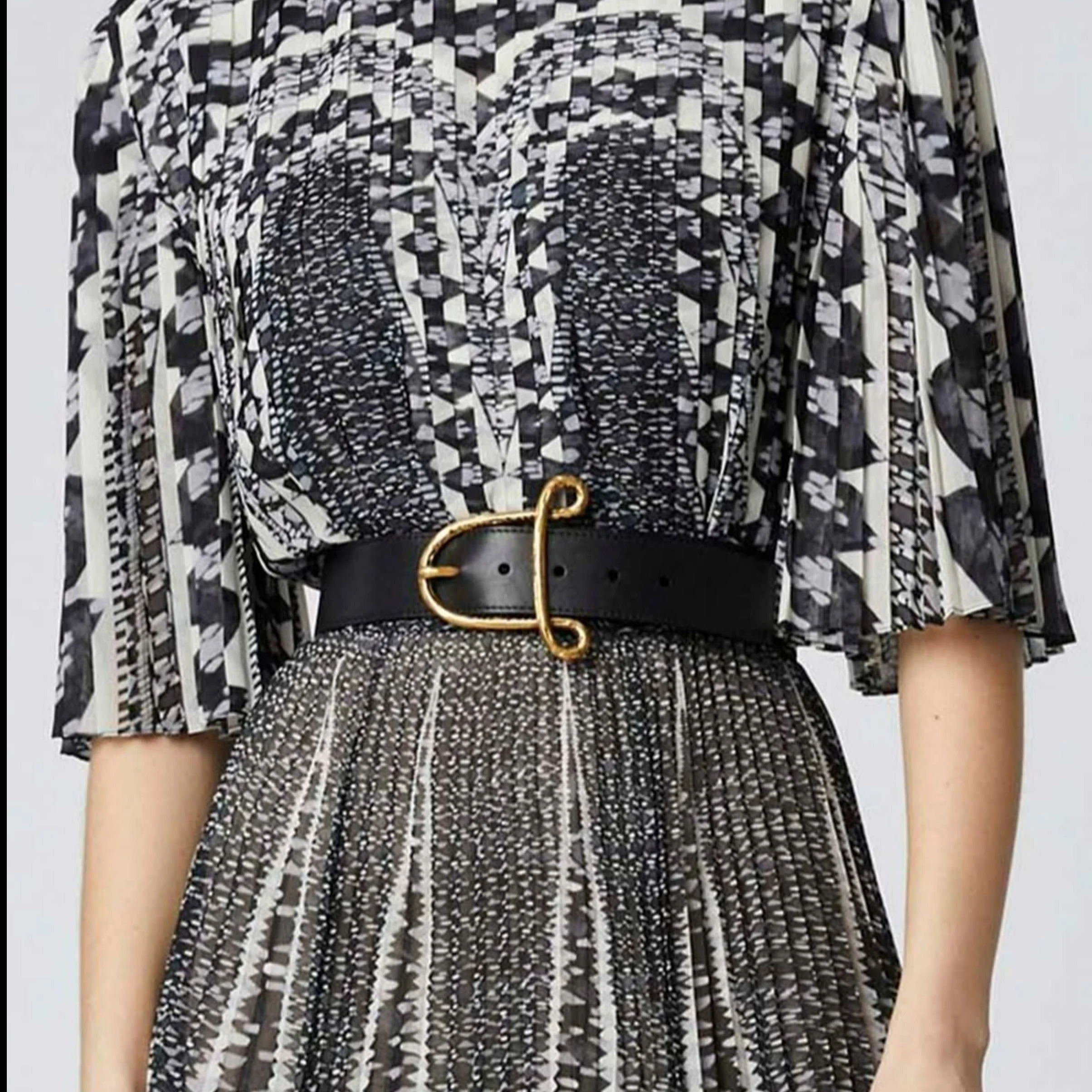 A Belt - Image 4